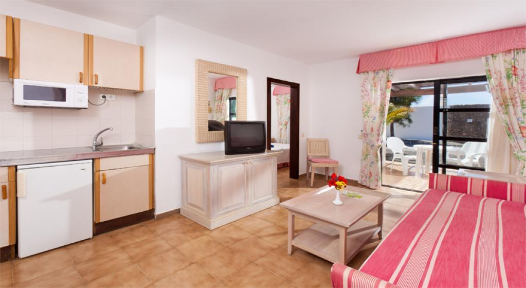 Elba Premium Suites - Adults Only Playa Blanca (Lanzarote) Exterior foto